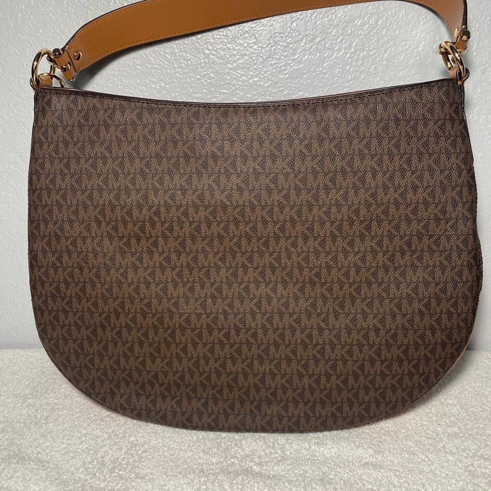Michael Kors Brooke Lg Zip Hobo in Brown/Acorn - Picture 5 of 12